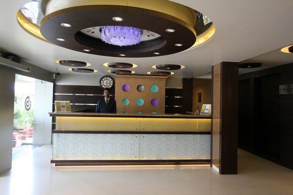 Hotel Bhagyalaxmi Shirdi Εξωτερικό φωτογραφία
