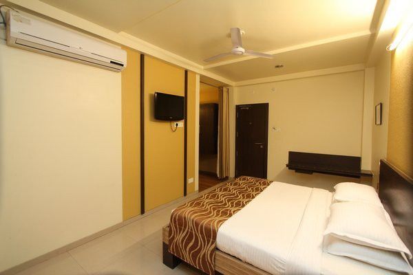 Hotel Bhagyalaxmi Shirdi Εξωτερικό φωτογραφία